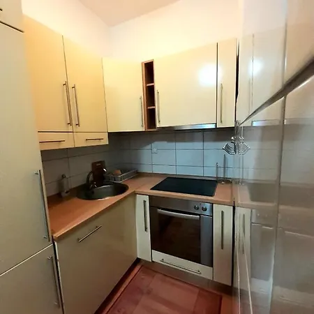 Apartman Jelena Apartamento *
